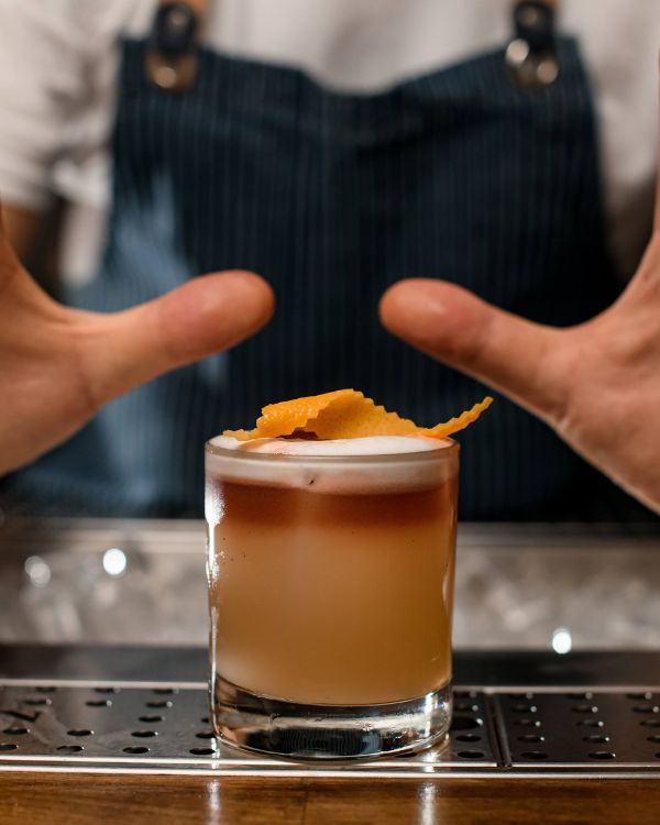 Mixology Glossary: The Art of Crafting Cocktails