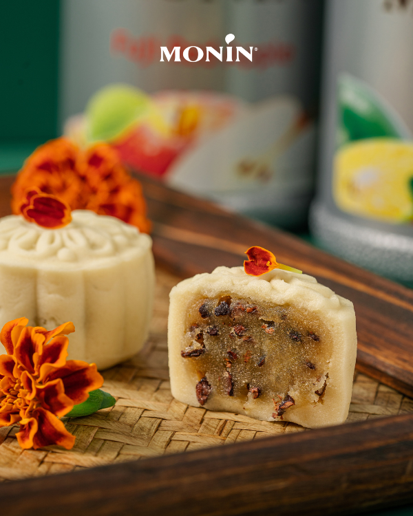 Calamansi Fuji Red Apple Mooncake